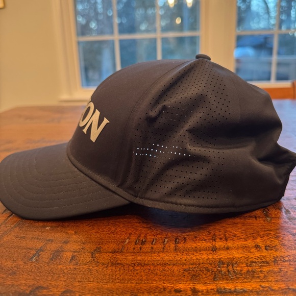 Srixon Tour Performance Golf Hat - Picture 2 of 6